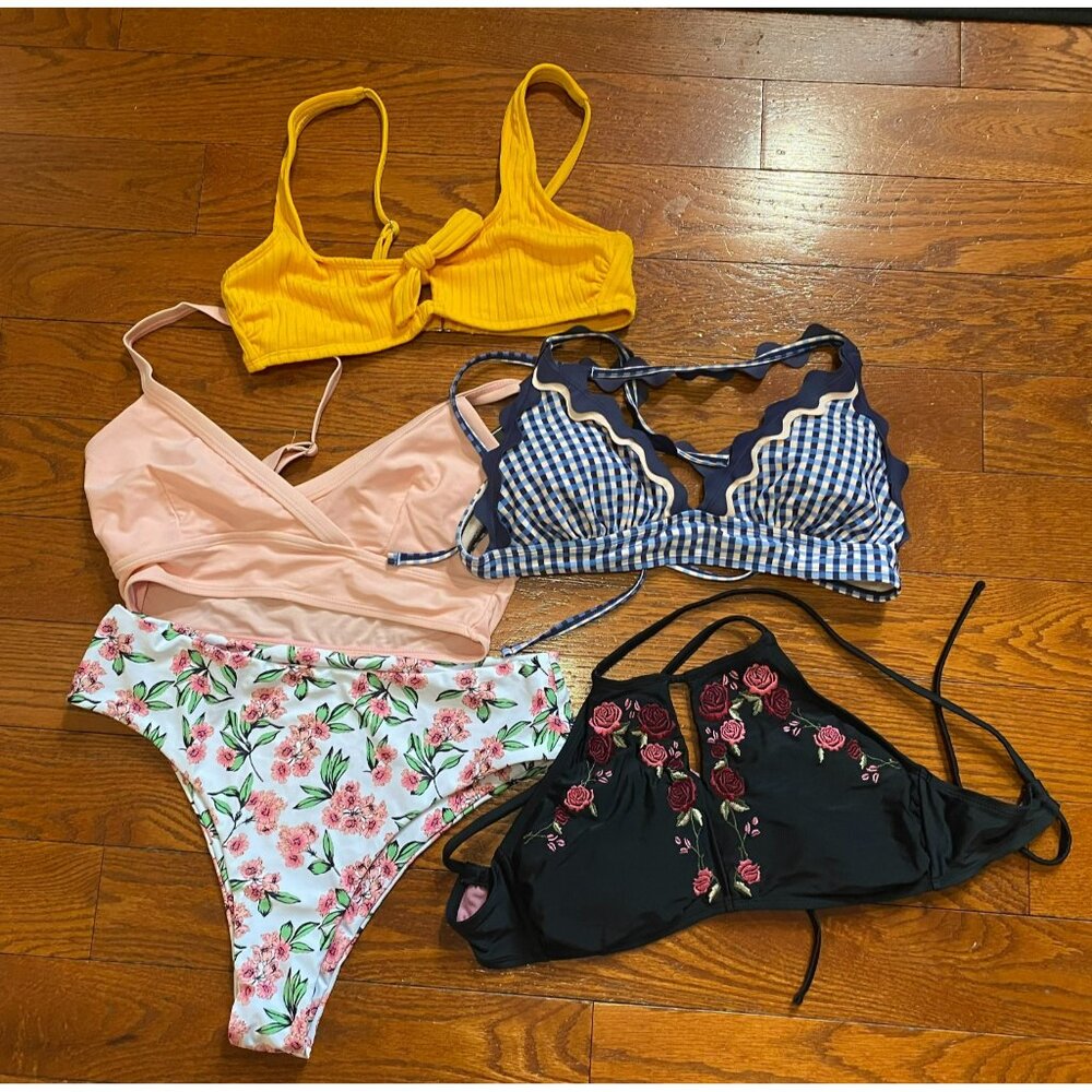 Lot of 5 Women's Swimsuits | Tops, Bottoms Size Medium